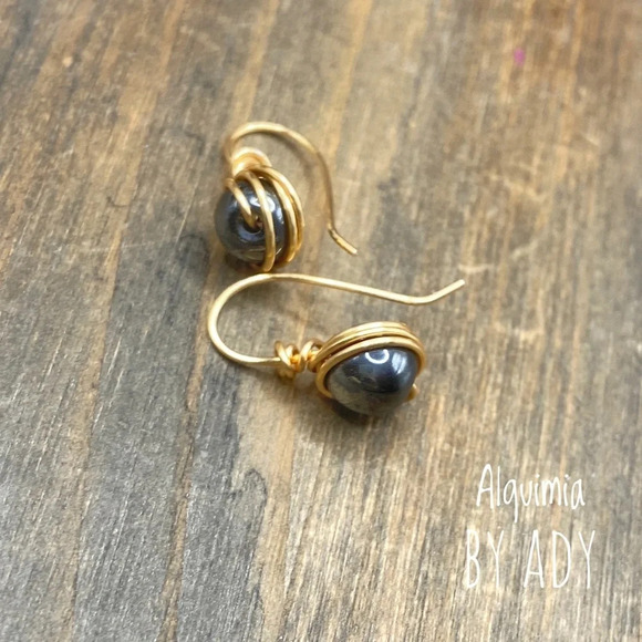 14k gold gray hematite drops earrings - Picture 1 of 3